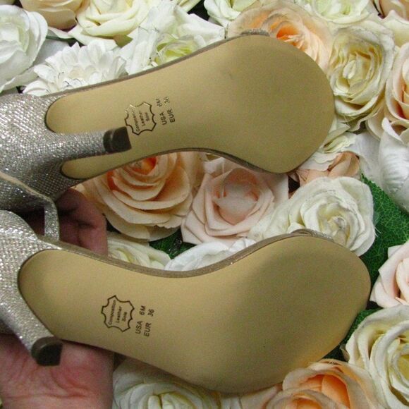 NIB Nina metallic heels 6 - Picture 8 of 11